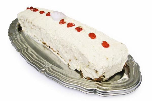 4. Queen's Brandy Cake. Coffee & brandy soakedsponge fingers covered in cream.jpg